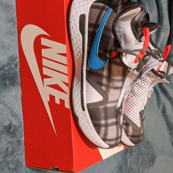 Nike Other - Nike PG 4 "Plaid"